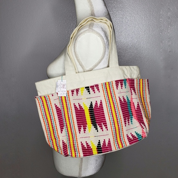 Lofty Bamboo Handbags - NWT Lofty Bamboo Rajasthan Tote